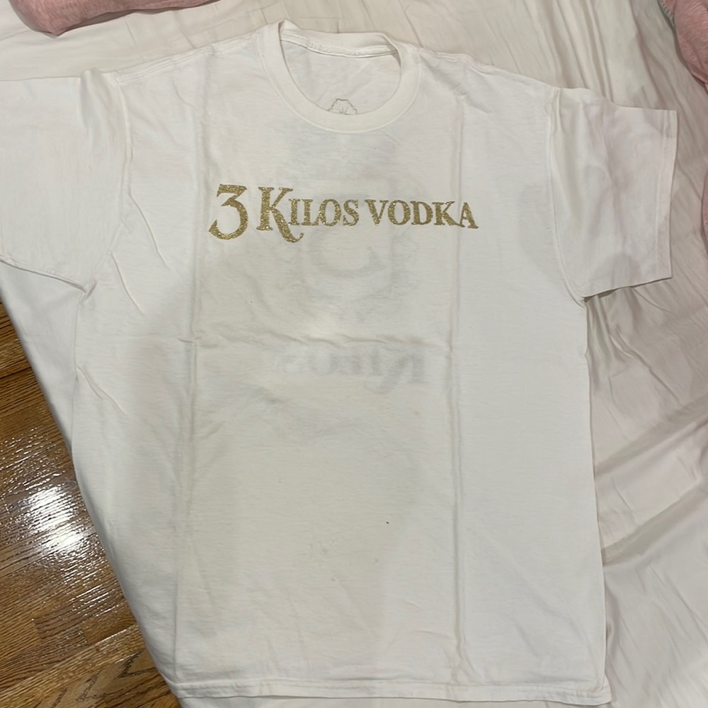 3 kilos vodka t-shirt.